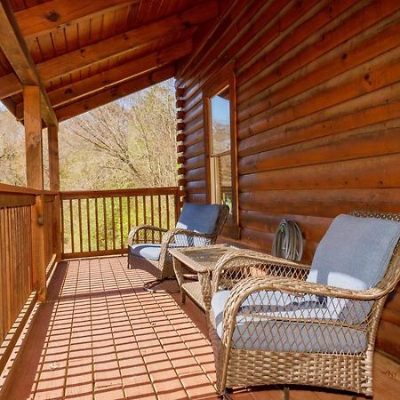 *Family Friendly Cabin Near Dollywood! Pigeon Forge Luaran gambar