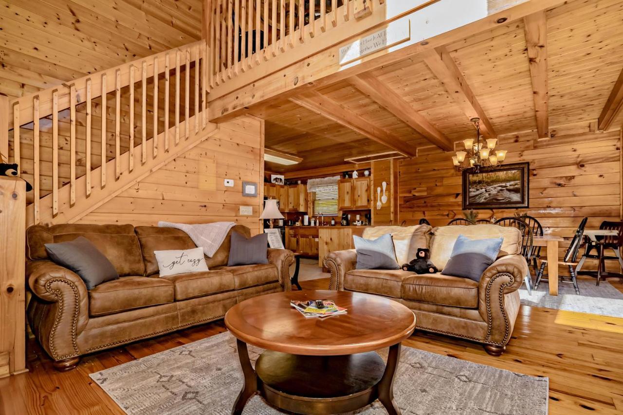 *Family Friendly Cabin Near Dollywood! Pigeon Forge Luaran gambar